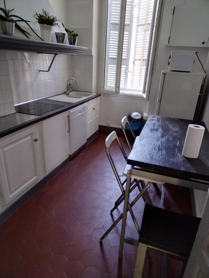 Quartier Des Createurs "La Plaine Cours Julien" Chambre Privee Dans Appartement Menage Frequent Des Parties Commune มาร์กเซย ภายนอก รูปภาพ