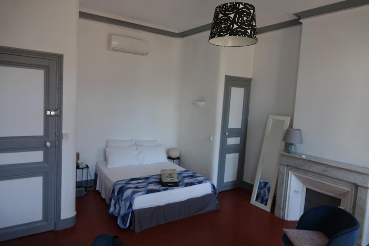 Quartier Des Createurs "La Plaine Cours Julien" Chambre Privee Dans Appartement Menage Frequent Des Parties Commune มาร์กเซย ภายนอก รูปภาพ