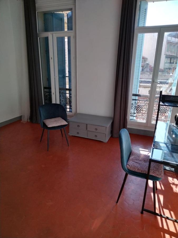 Quartier Des Createurs "La Plaine Cours Julien" Chambre Privee Dans Appartement Menage Frequent Des Parties Commune มาร์กเซย ภายนอก รูปภาพ