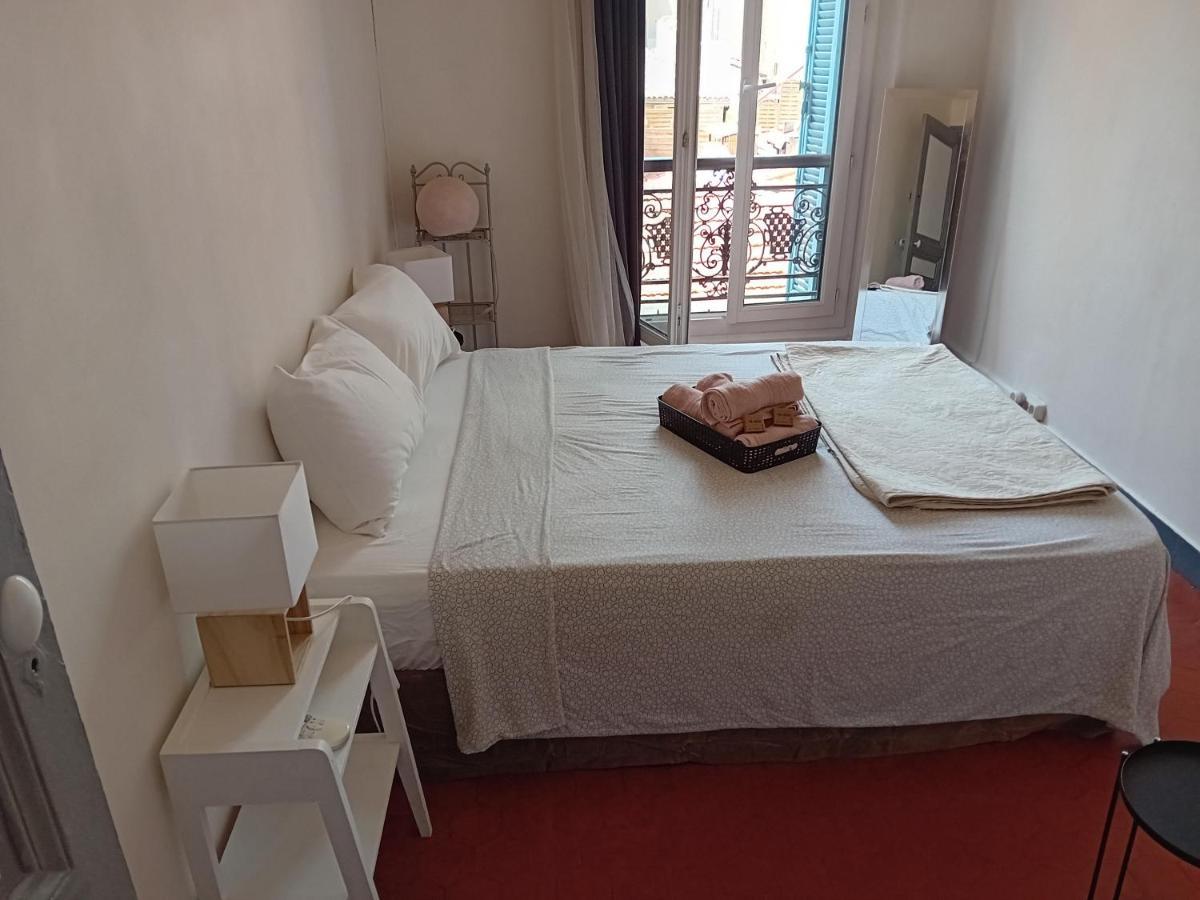 Quartier Des Createurs "La Plaine Cours Julien" Chambre Privee Dans Appartement Menage Frequent Des Parties Commune มาร์กเซย ภายนอก รูปภาพ